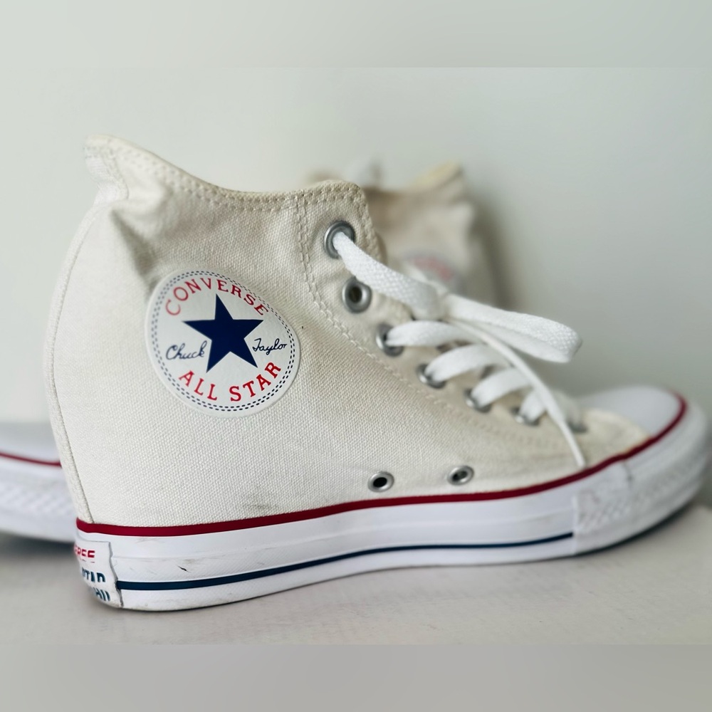 Converse Hidden Wedge Heel White Canvas Sneaker Womens 8